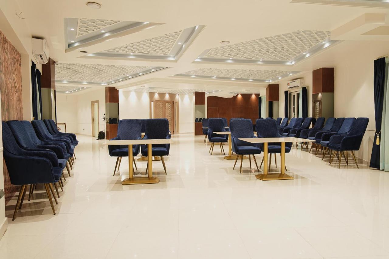Hotel Ajmer Sheraton Kültér fotó