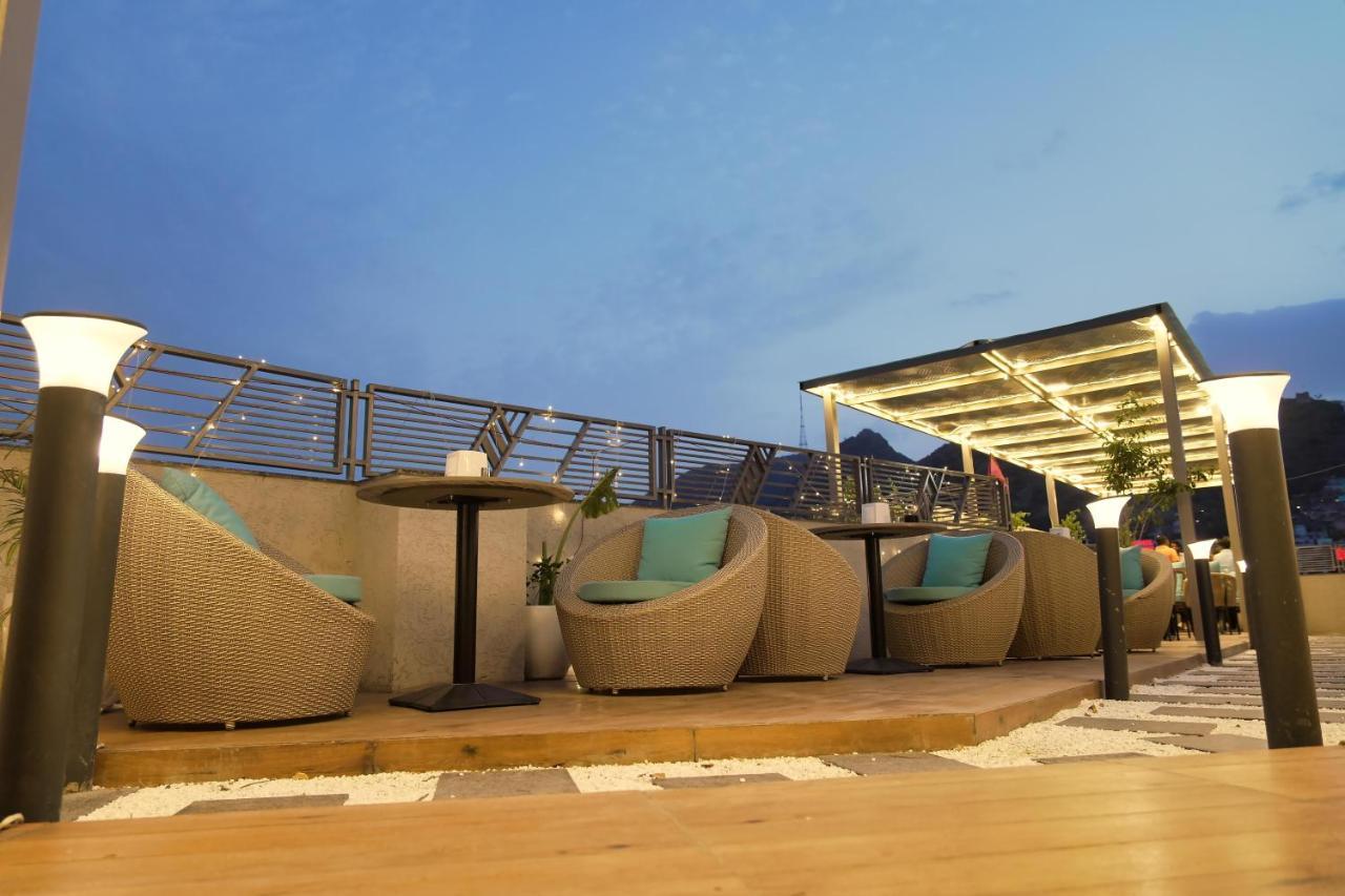 Hotel Ajmer Sheraton Kültér fotó