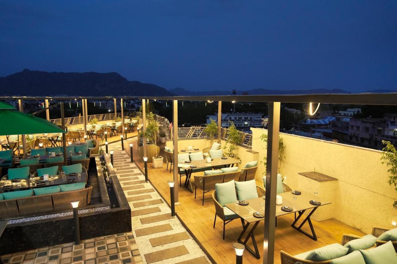 Hotel Ajmer Sheraton Kültér fotó